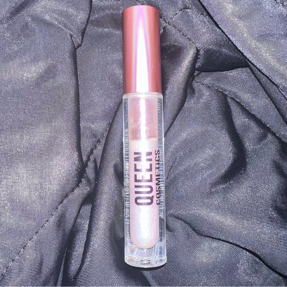Queen Cosmetics Holographic Aurora Lip Gloss